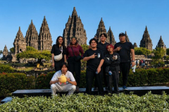 Rent-a-car-with-driver-in-Yogyakarta