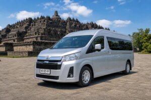 hire a minibus in yogyakarta with driver