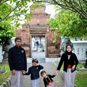 Aluguel de carro com motorista em Yogyakarta